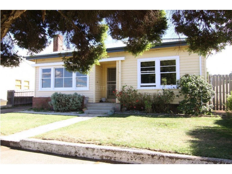 23 Rowan Avenue, Newstead TAS 7250