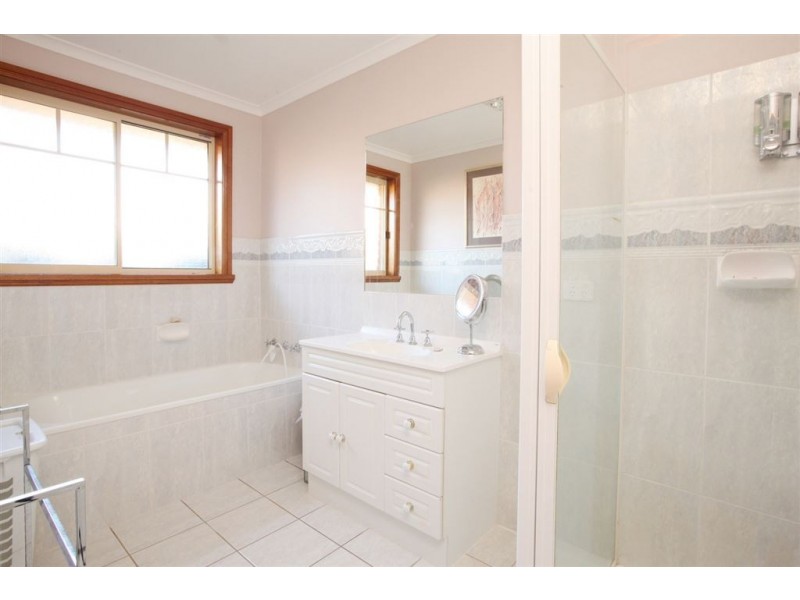 9 Holyman Drive, Prospect Vale TAS 7250