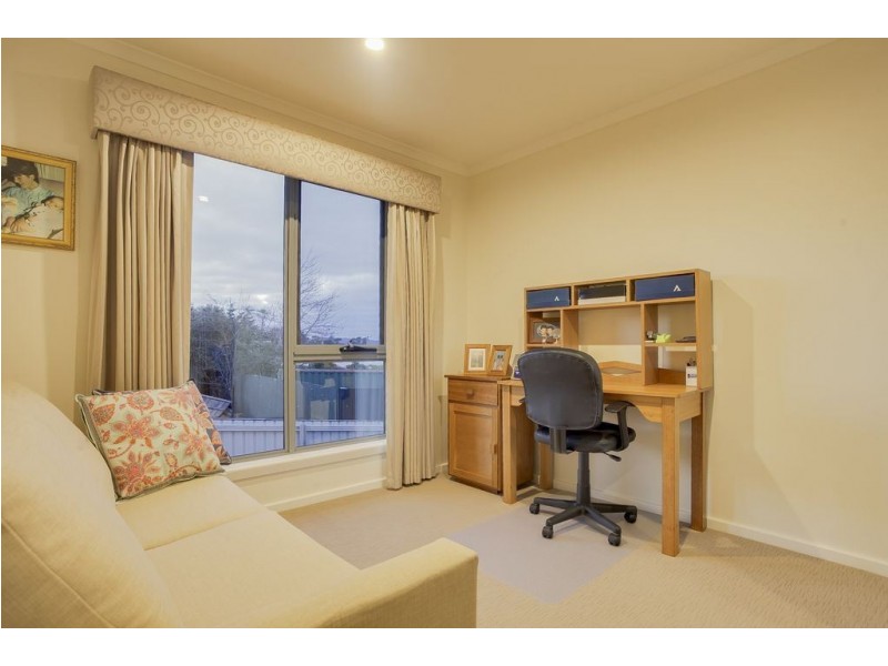 78 Legges Crescent, Prospect TAS 7250