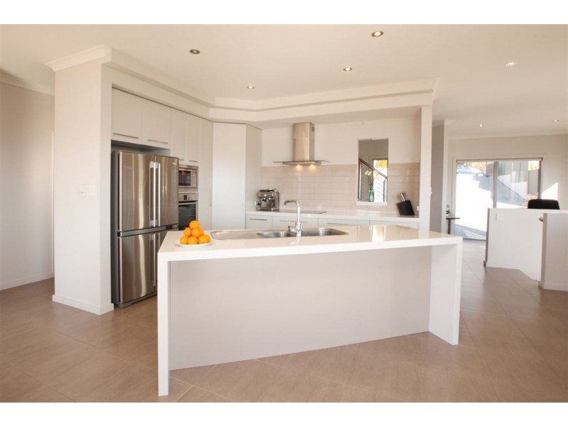 2 Daniella Court, Trevallyn TAS 7250