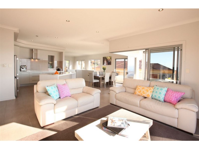 2 Daniella Court, Trevallyn TAS 7250