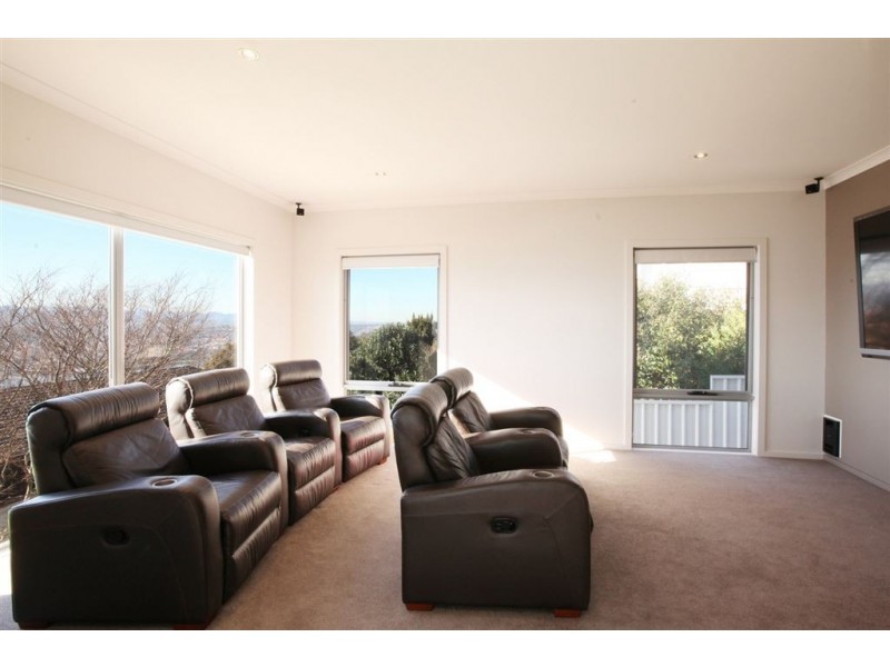 2 Daniella Court, Trevallyn TAS 7250