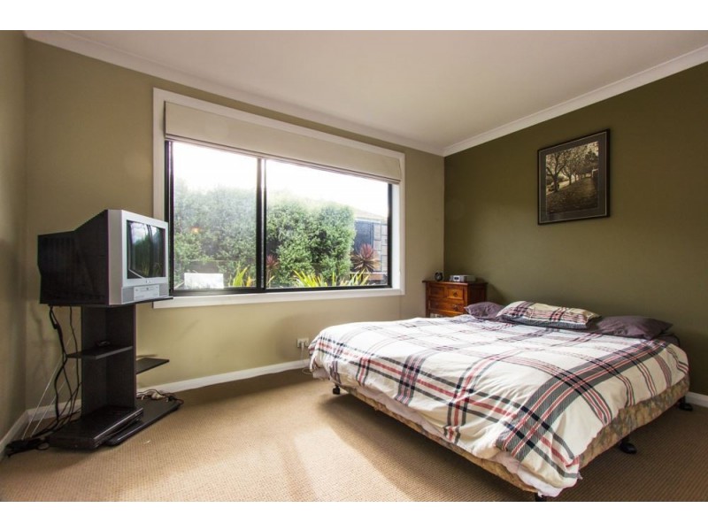 7 Ernest Street, Kings Meadows TAS 7249