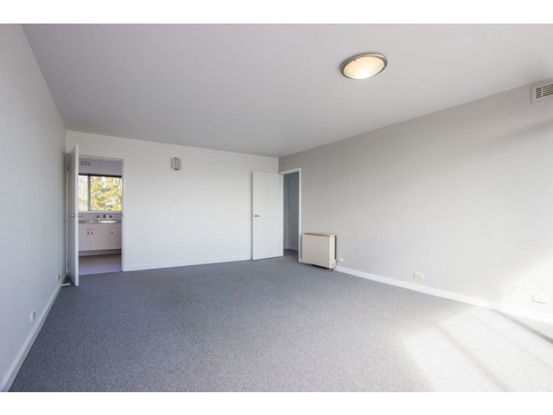 8/86 Elphin Road, Newstead TAS 7250