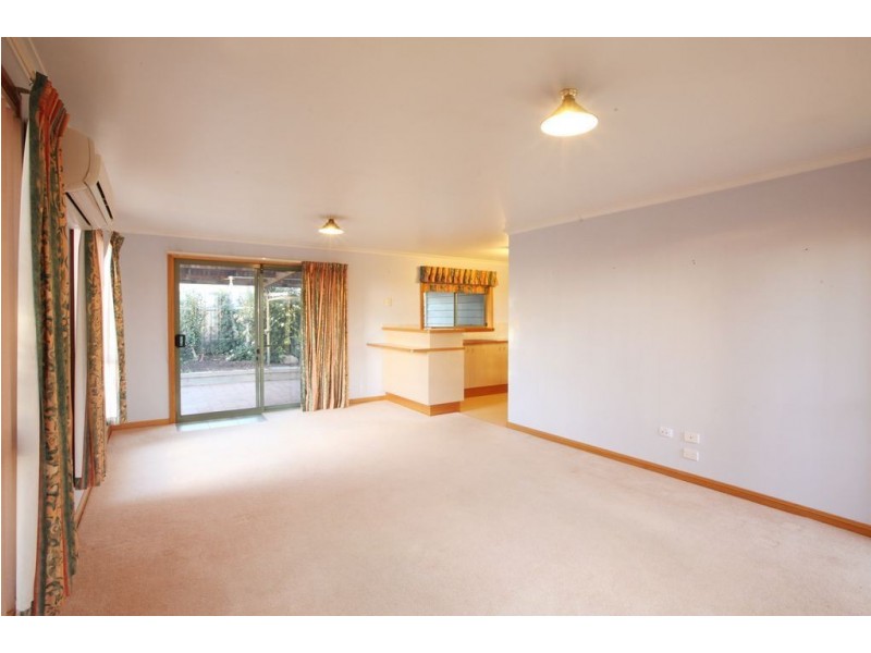 2/154 Peel Street, Summerhill TAS 7250