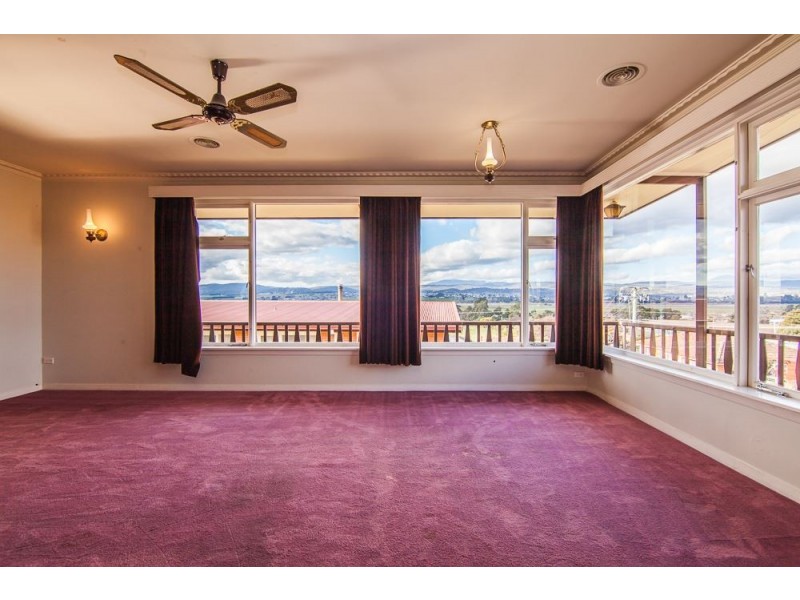 4 Pendennis Street, Riverside TAS 7250