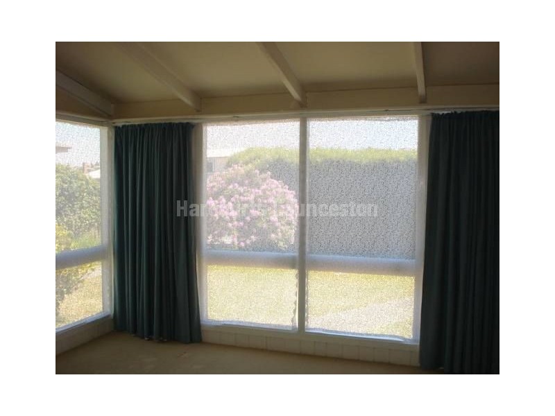 44 Pyenna Avenue, Kings Meadows TAS 7249