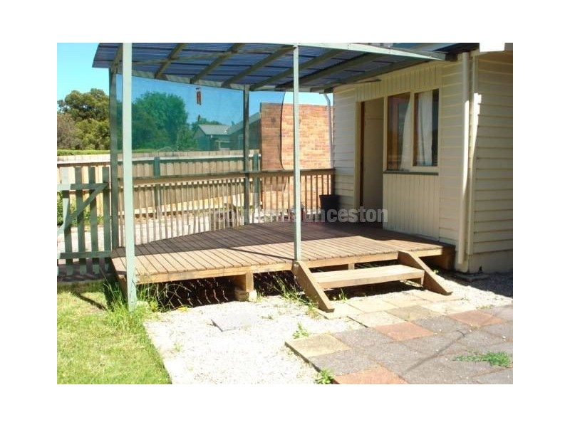 44 Pyenna Avenue, Kings Meadows TAS 7249