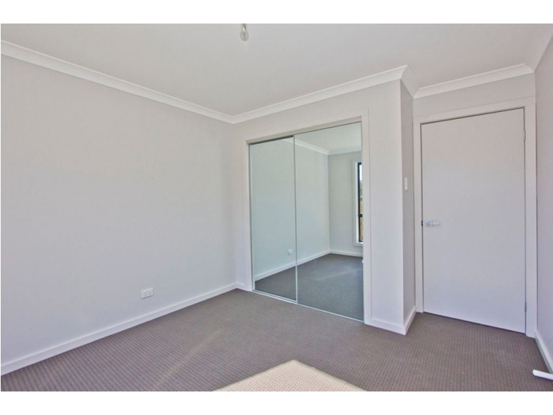1/5 Owen Place, Summerhill TAS 7250