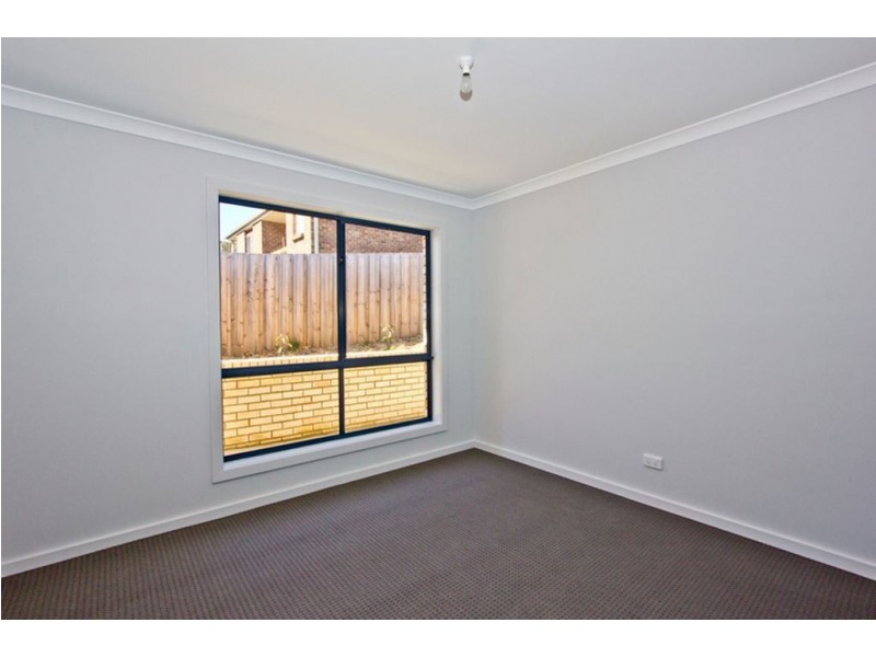1/5 Owen Place, Summerhill TAS 7250