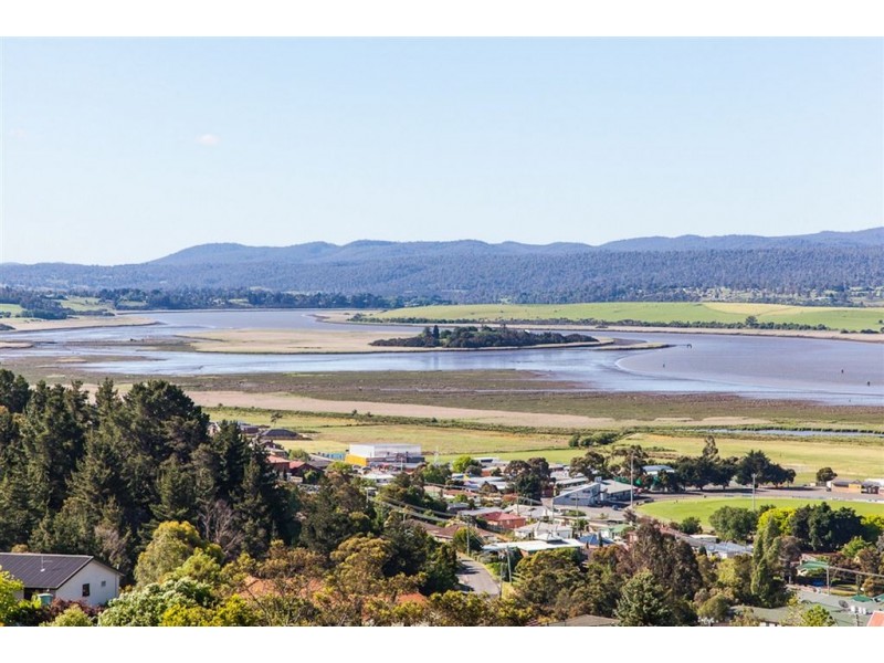 21 Allison Avenue, Riverside TAS 7250