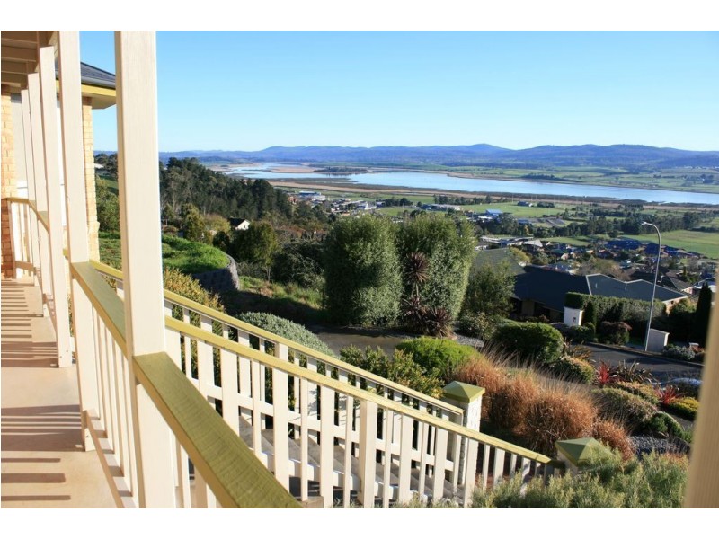 21 Allison Avenue, Riverside TAS 7250