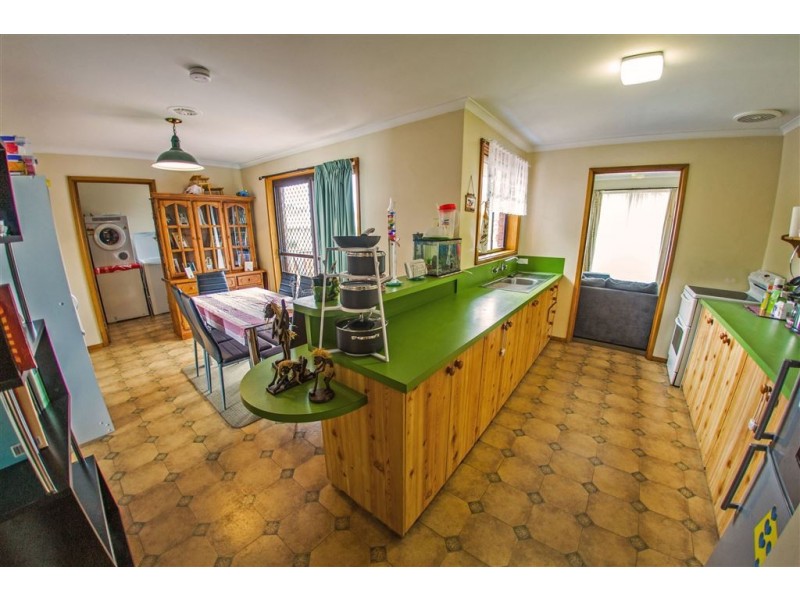 84 Brougham, West Launceston TAS 7250