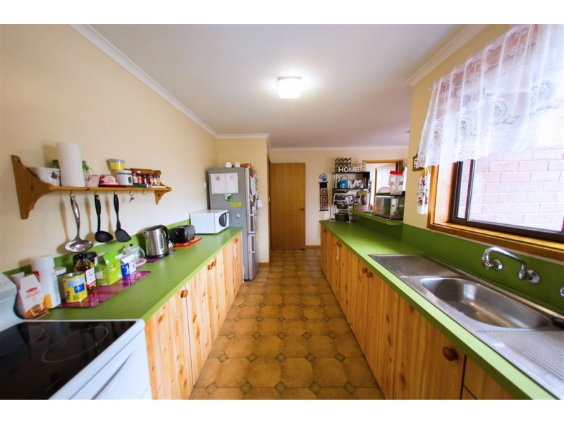 84 Brougham, West Launceston TAS 7250