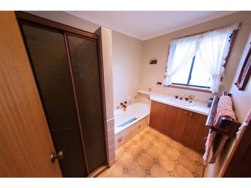 84 Brougham, West Launceston TAS 7250