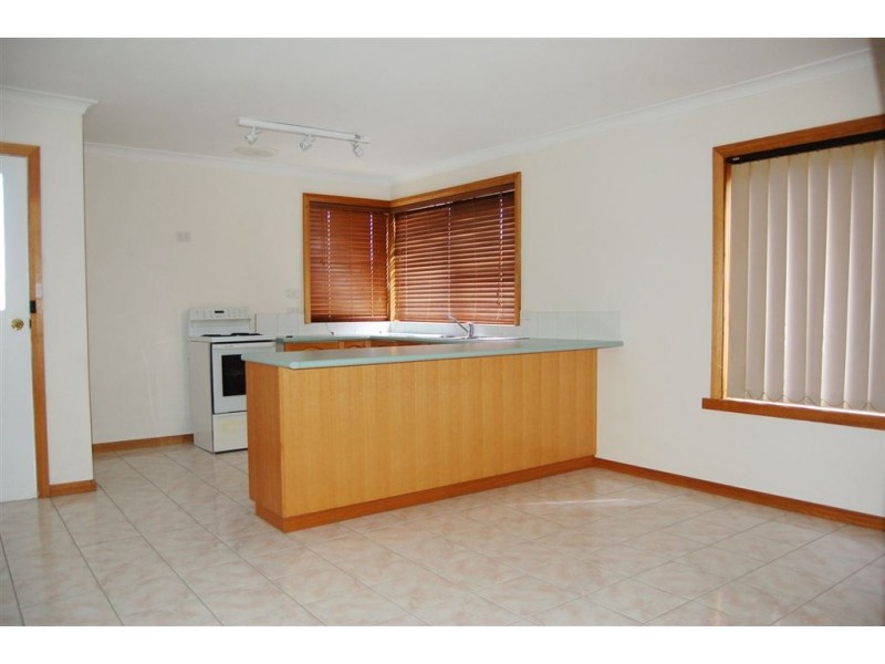 5 Parua Road, Newnham TAS 7248