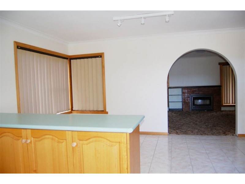5 Parua Road, Newnham TAS 7248