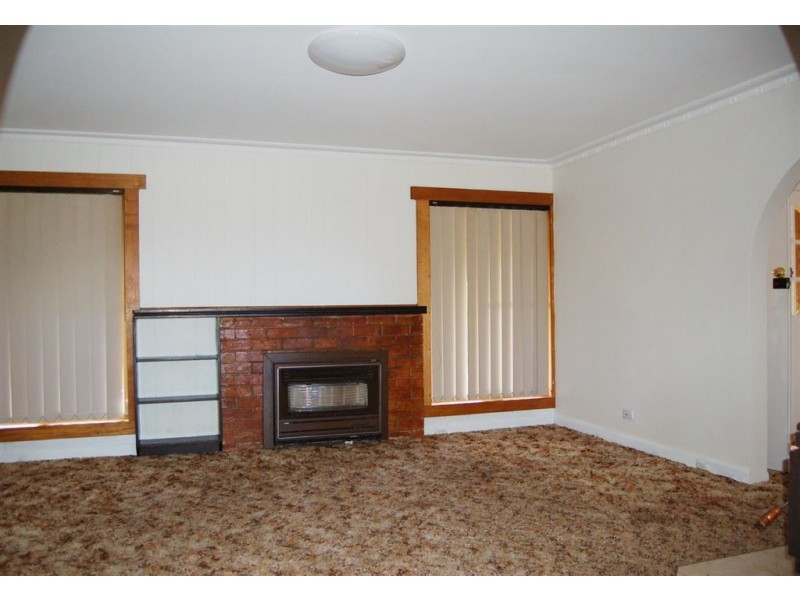 5 Parua Road, Newnham TAS 7248