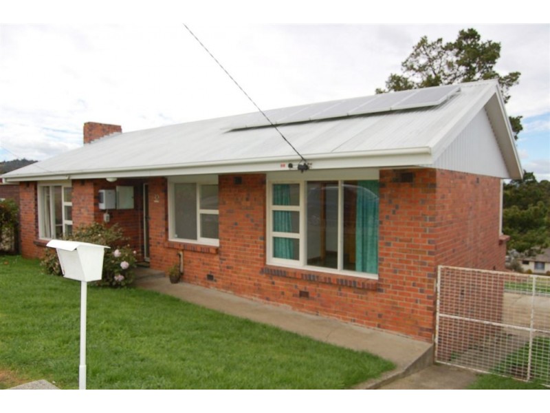 32 Parua Road, Newnham TAS 7248