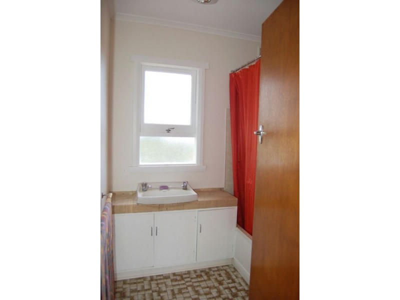32 Parua Road, Newnham TAS 7248