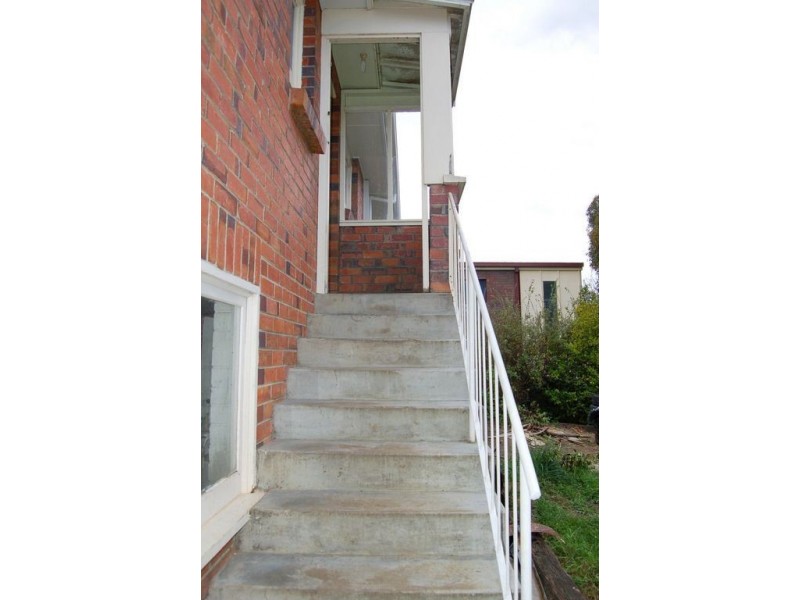 32 Parua Road, Newnham TAS 7248