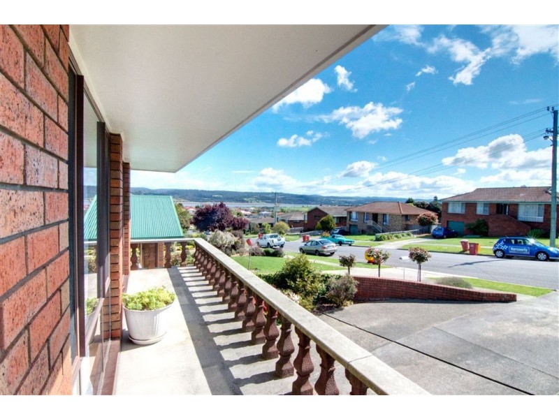 99 Viewbank Road, Newnham TAS 7248
