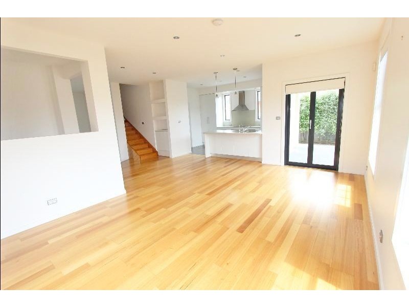 2/4 Phelps Place, Newstead TAS 7250