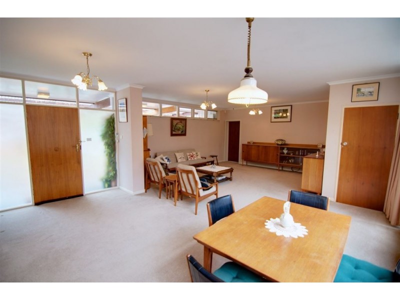 20 Newstead Crescent, Newstead TAS 7250