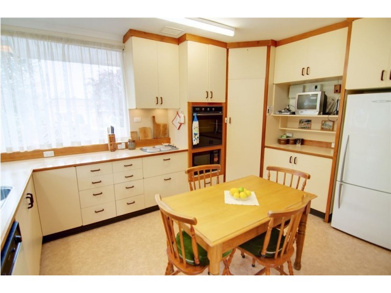 20 Newstead Crescent, Newstead TAS 7250