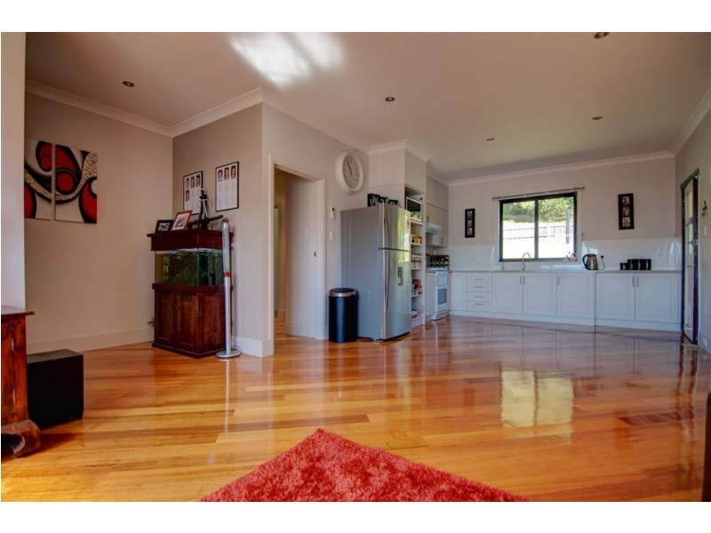 34 Ernest Street, Kings Meadows TAS 7249