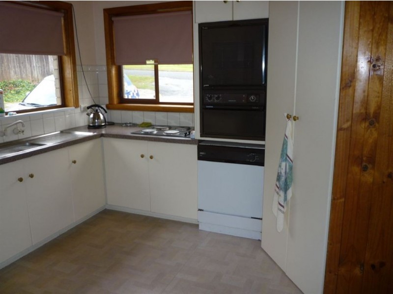 36 Ross Street, Beauty Point TAS 7270