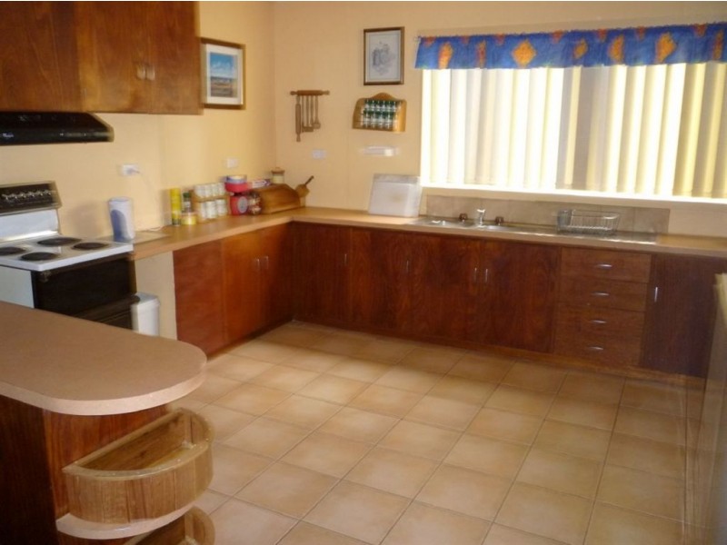 13 Lenborough Street, Beauty Point TAS 7270