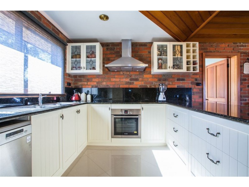 32 Summit Drive, Devon Hills TAS 7300