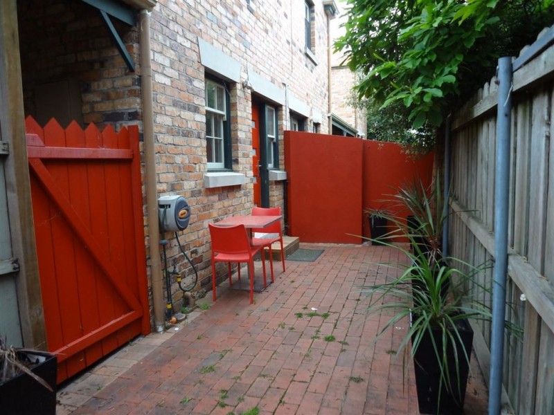 2/247 Charles Street, Launceston TAS 7250