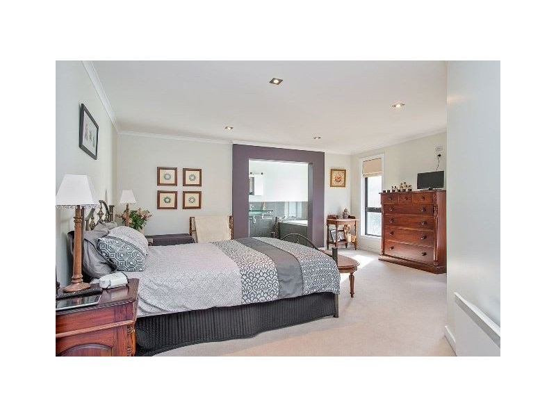 2 Clovis Court, St Leonards TAS 7250