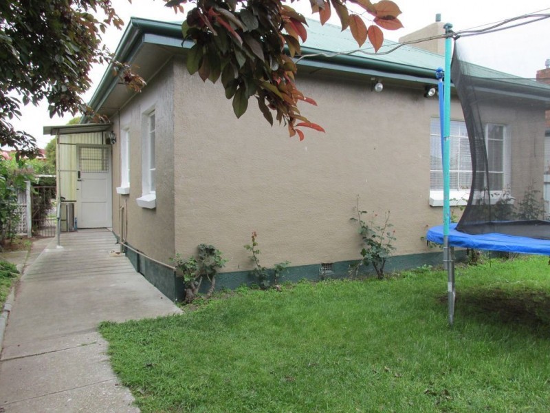 5 Rowan Avenue, Newstead TAS 7250
