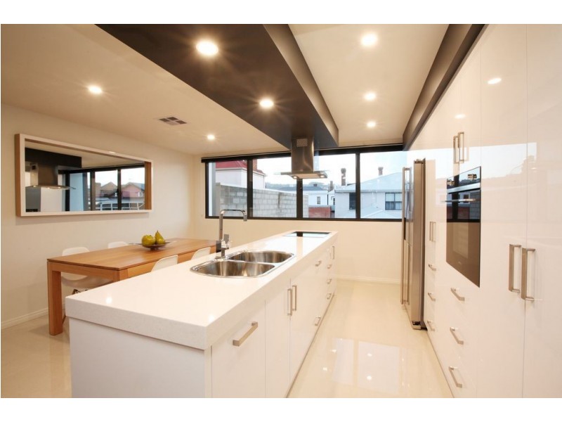 1 & 2/143-149 St John Mews, Launceston TAS 7250