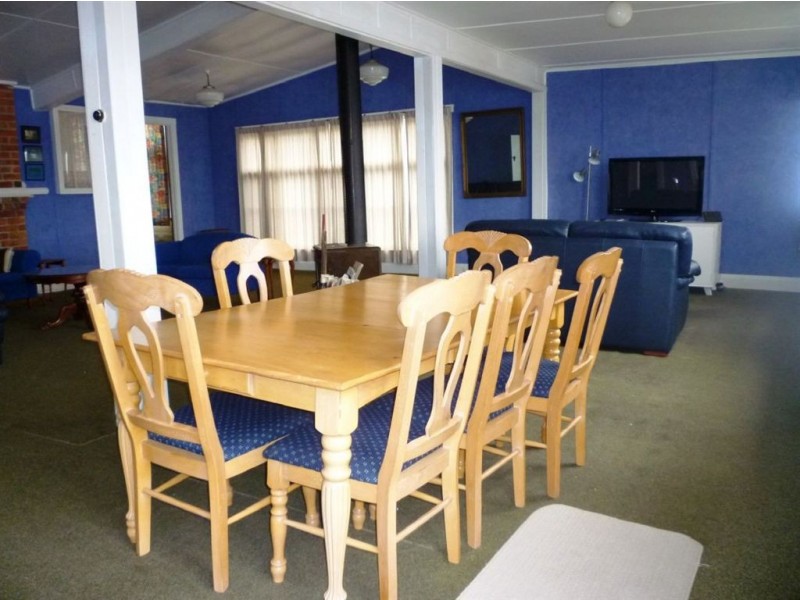 130 Flinders Street, Beauty Point TAS 7270