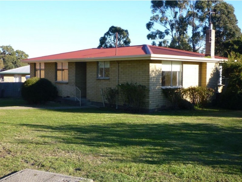 25 Pioneer Parade, Ravenswood TAS 7250