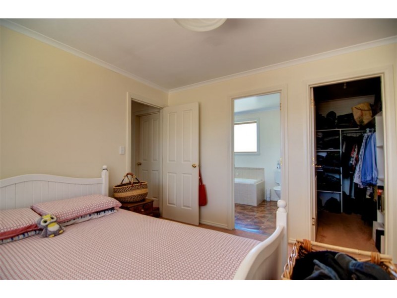 41 Poplar Parade, Youngtown TAS 7249
