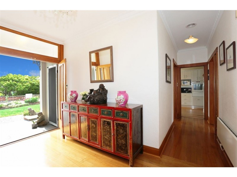 16 Riverdale Grove, Newstead TAS 7250