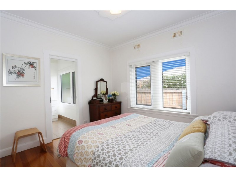 16 Riverdale Grove, Newstead TAS 7250