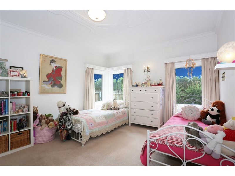 16 Riverdale Grove, Newstead TAS 7250