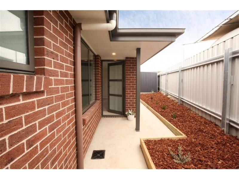2/7 Summer Rise, Summerhill TAS 7250
