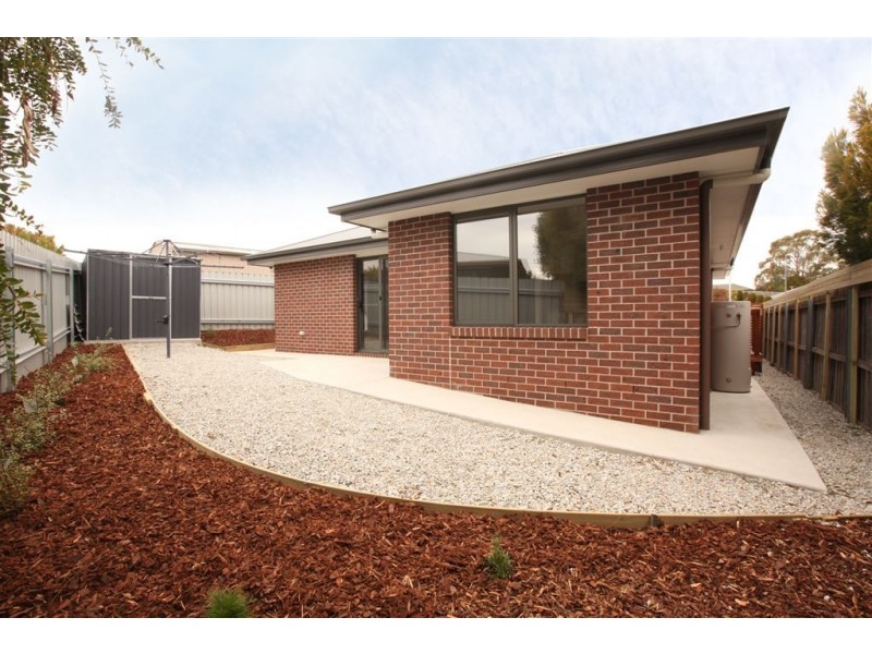 2/7 Summer Rise, Summerhill TAS 7250