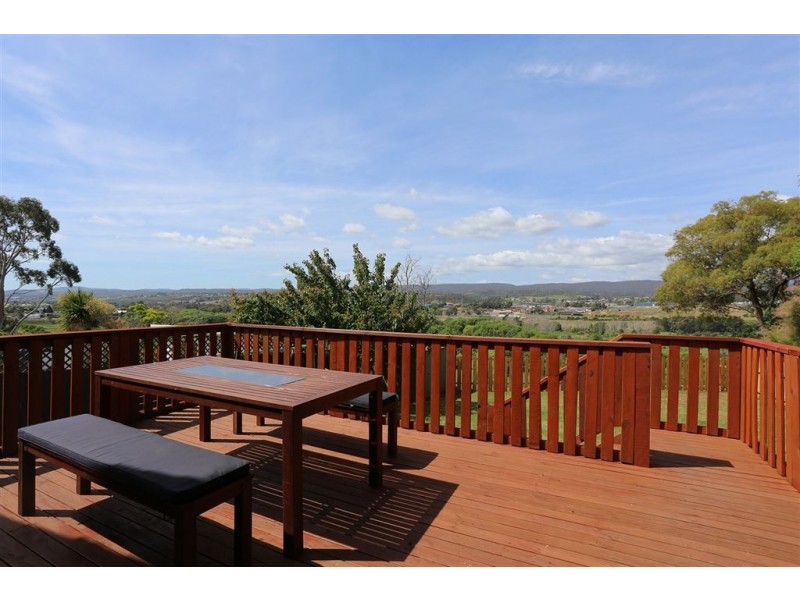 19 Riverdale Grove, Newstead TAS 7250