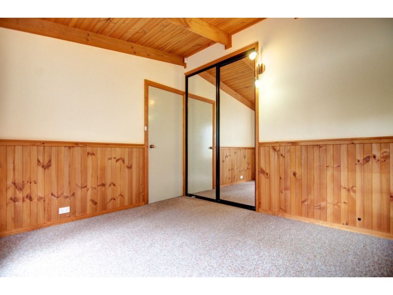 1 Newlands Street, Trevallyn TAS 7250