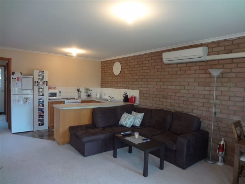 2/13-17 Parklands Parade, Newnham TAS 7248