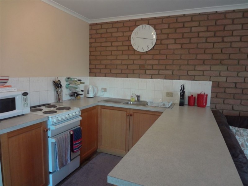 2/13-17 Parklands Parade, Newnham TAS 7248