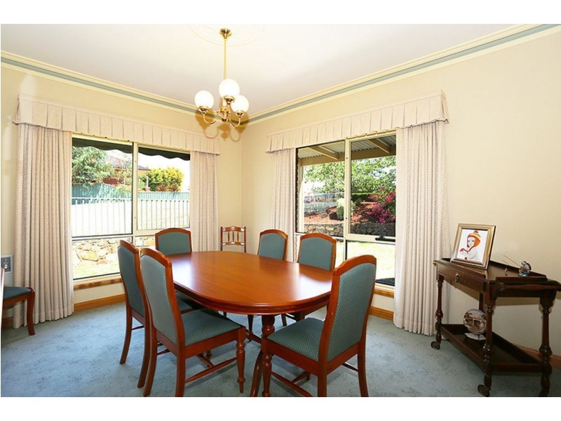 2 Campbell – Smith Court, Newnham TAS 7248